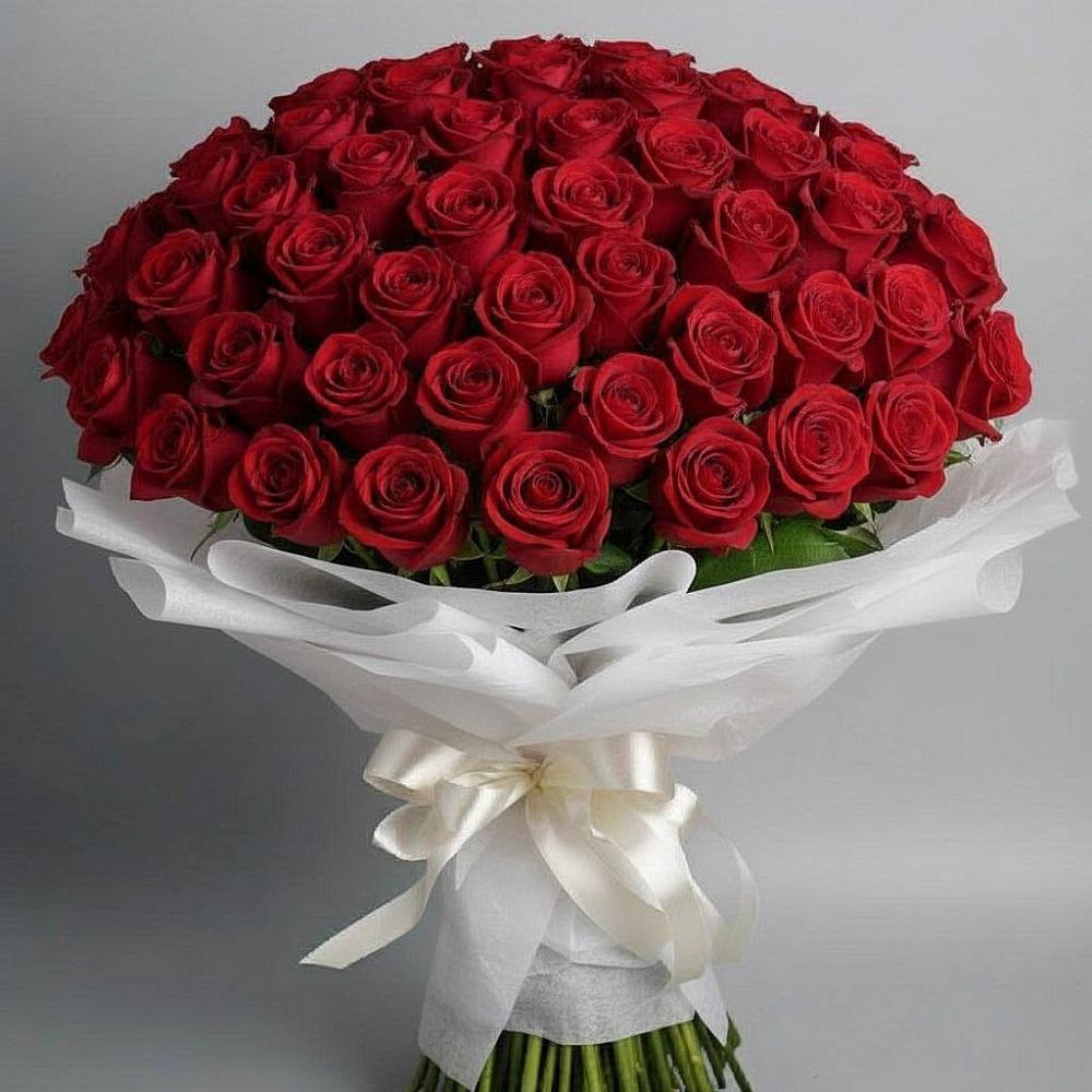 Букет 101 Красная роза Блэк Мэджик в Мичурине Республика Дагестан