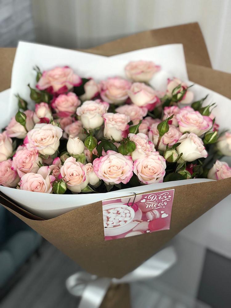 Букет цветов из: Розы в Мичурине Республика Дагестан