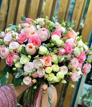 Букет цветов из:  Розы #REPLACE_PRED# Мичурине Республика Дагестан