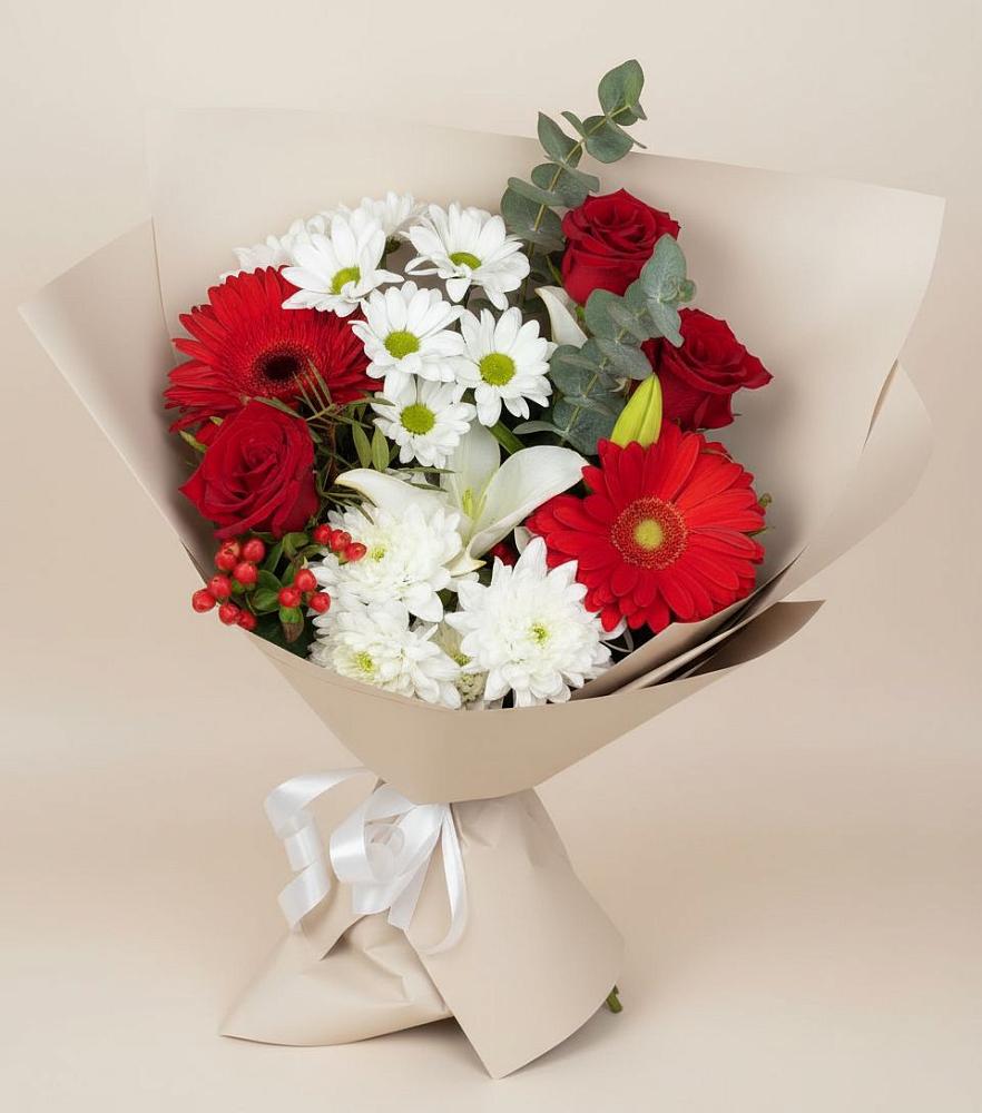 Букет цветов из: Розы, Хризантемы, Герберы и Лилии в Мичурине Республика Дагестан