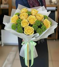 Букет цветов из:  Хризантемы и Розы в Мичурине Республика Дагестан