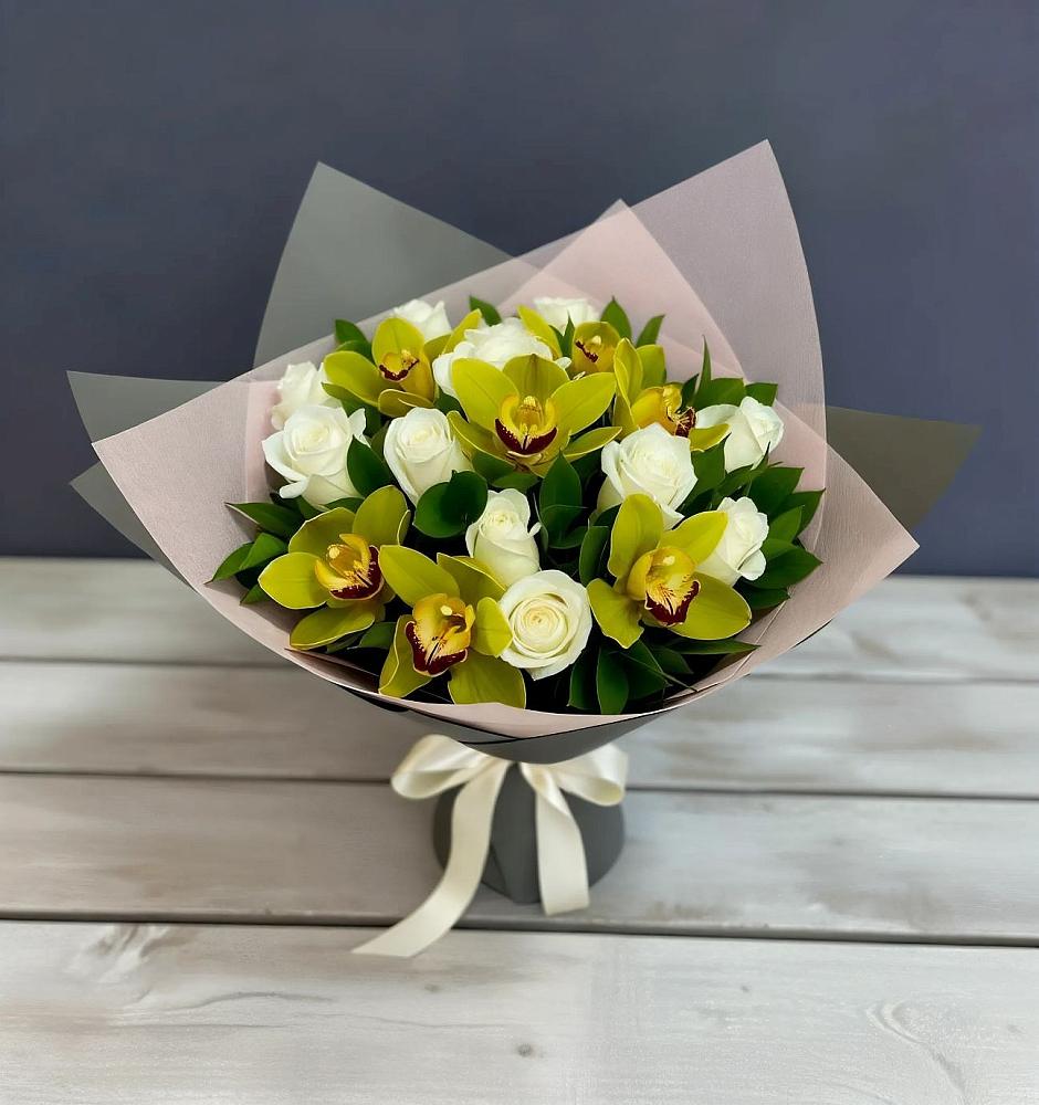 Букет цветов из: Орхидеи и Розы в Мичурине Республика Дагестан