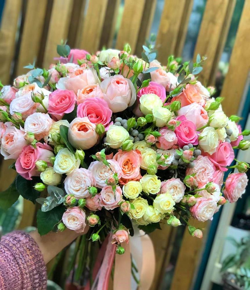 Букет цветов из: Розы в Мичурине Республика Дагестан