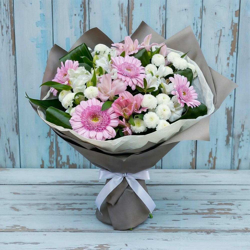 Букет цветов из: Герберы, Альстромерии и Хризантемы в Мичурине Республика Дагестан